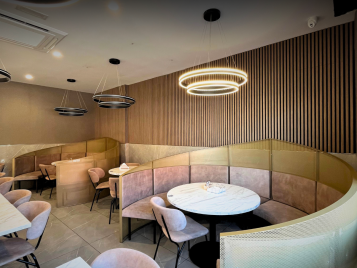 Acoustic Design: come progettare il comfort acustico invisibile negli spazi pubblici e commerciali